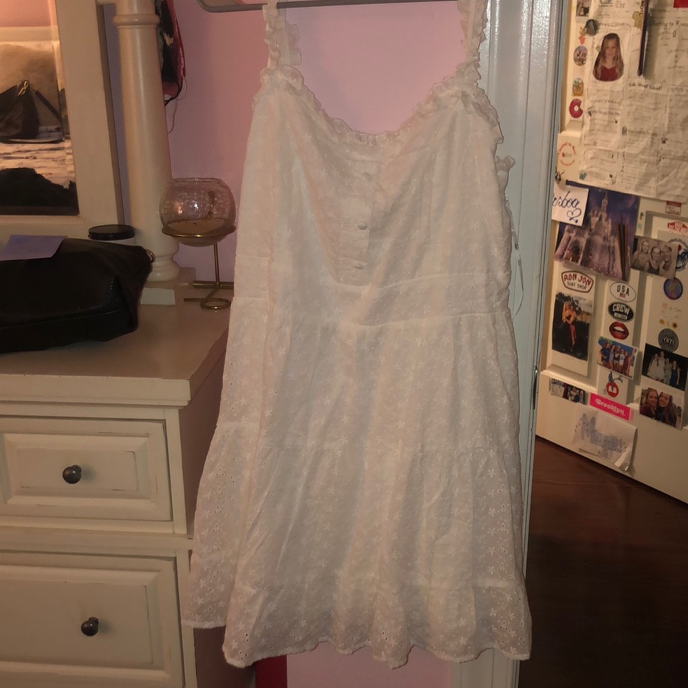 Brand new white lulus dress